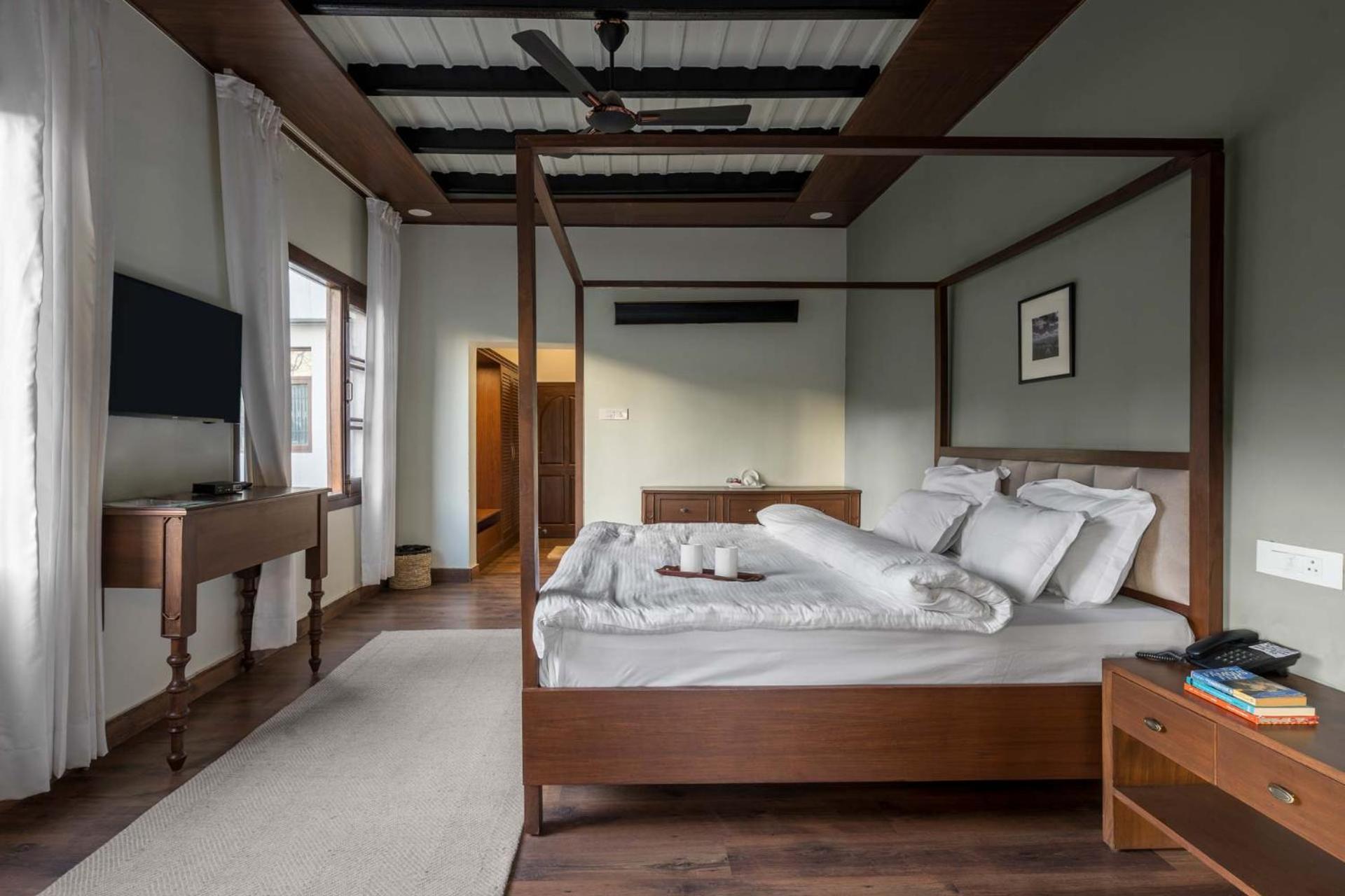 Stayvista At Pine Estate With Outdoor Jacuzzi Shimla Exterior foto